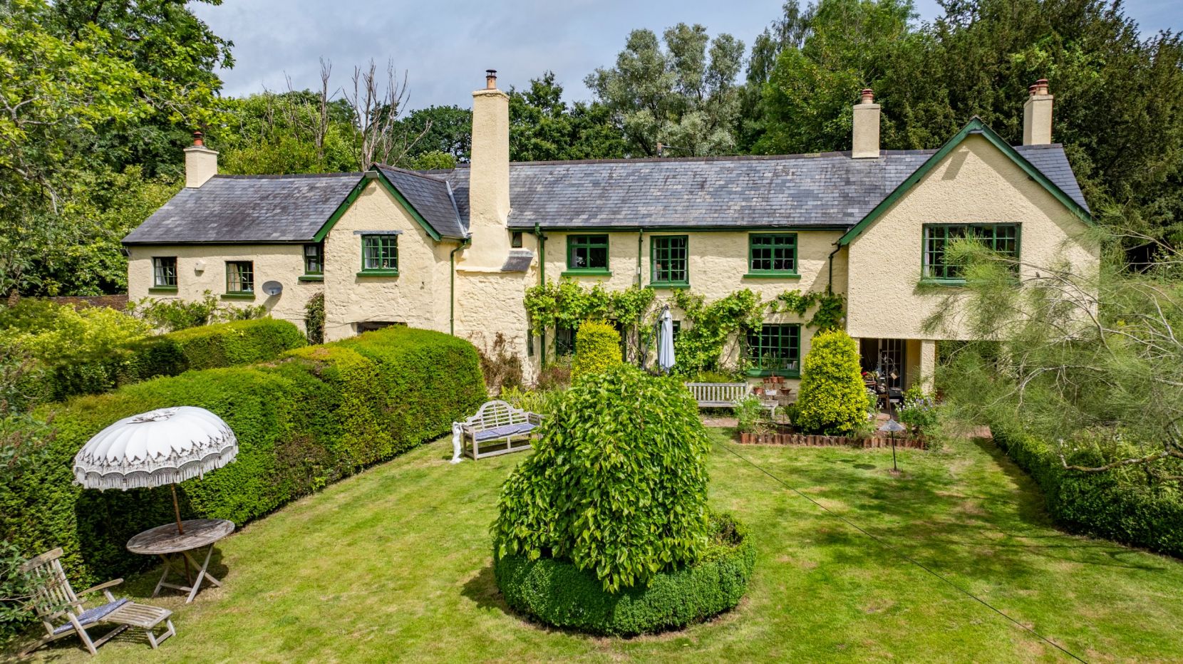 Lurley Manor
