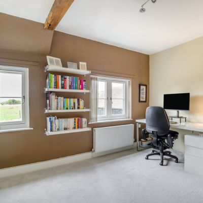 Bedroom/Study