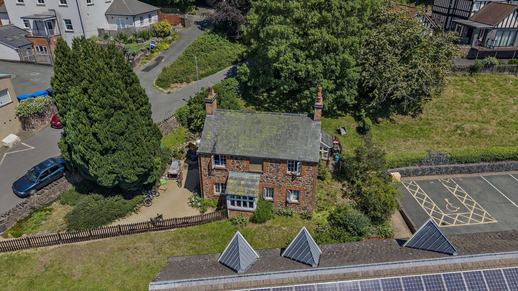 Lot 8 - Ivy Cottage