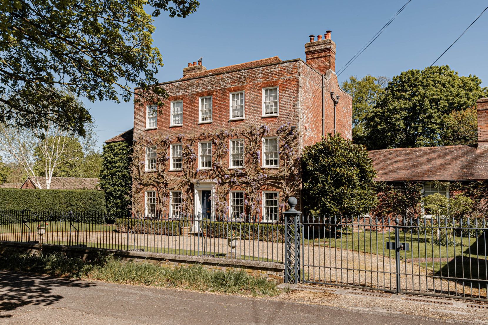 The Red House