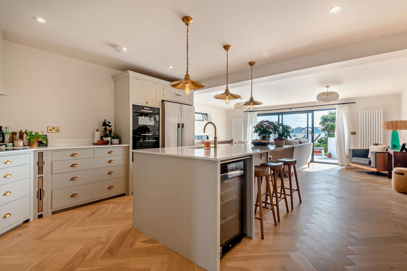 Kitchen/Dining