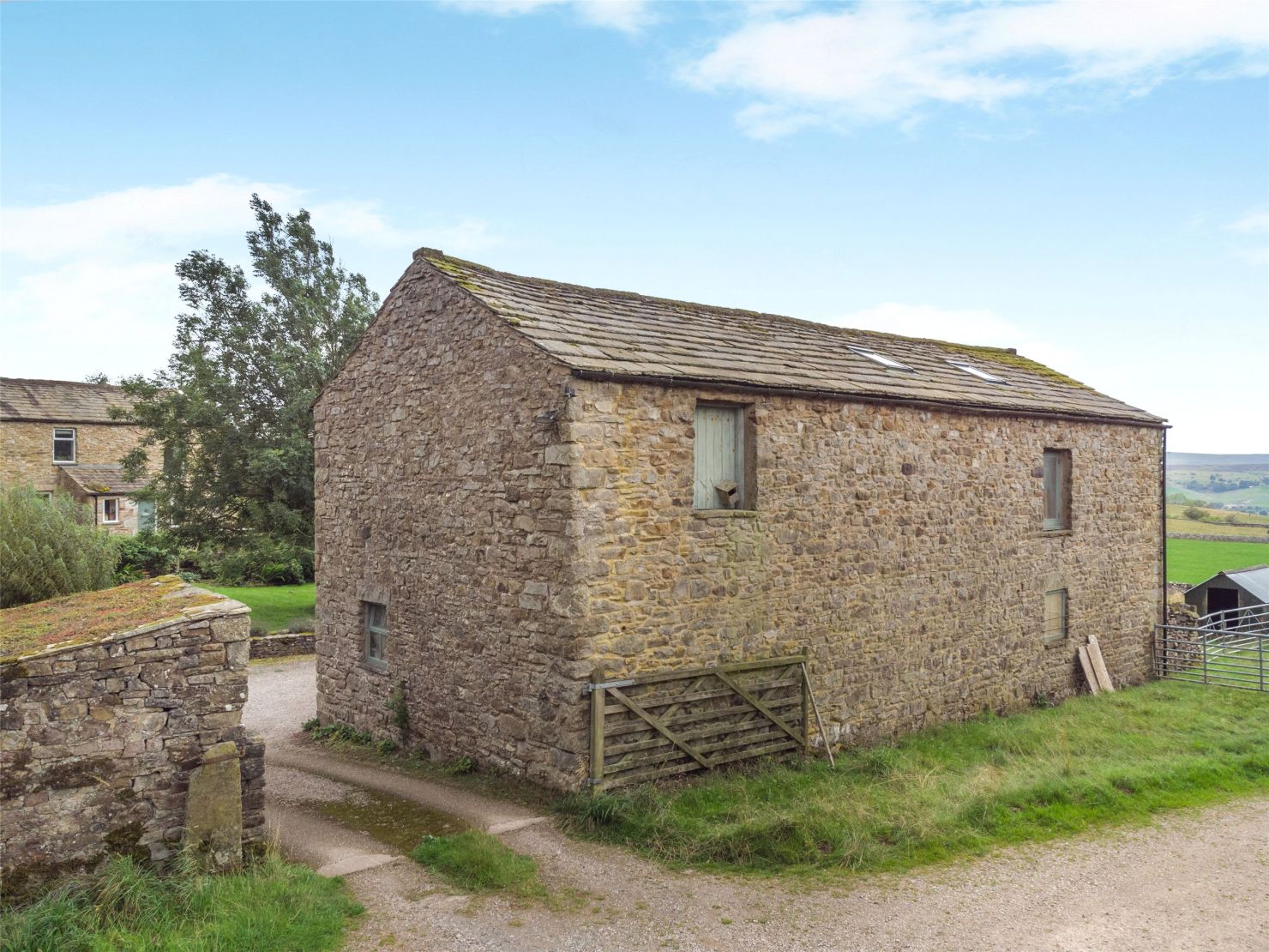 Barn