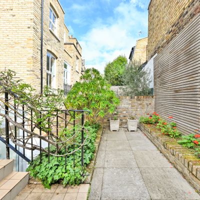 South-Facing Garden