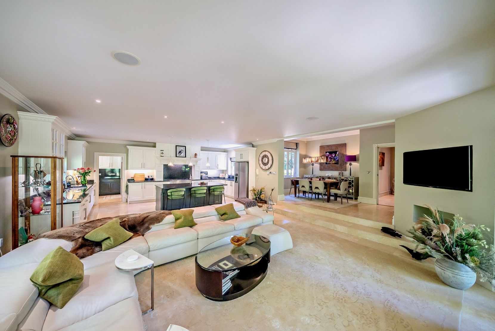 Kitchen Family Room