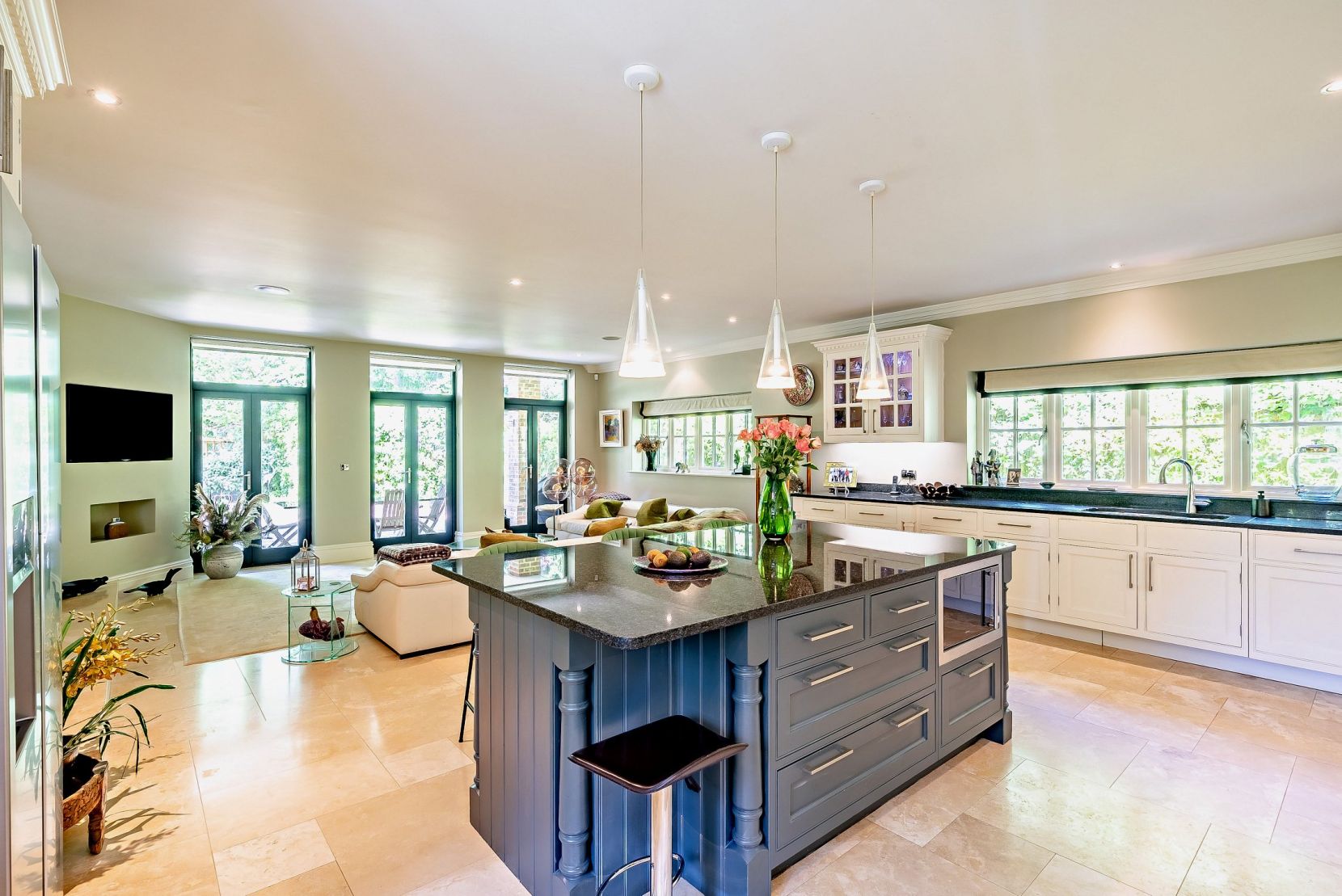 Kitchen Family Room