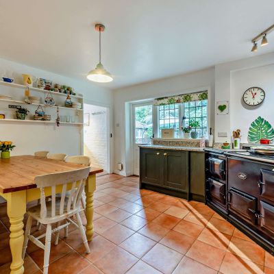 Kitchen/Breakfast