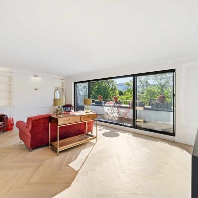 Reception Room