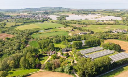 Manor & Glasshouses