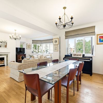 Dining / Reception