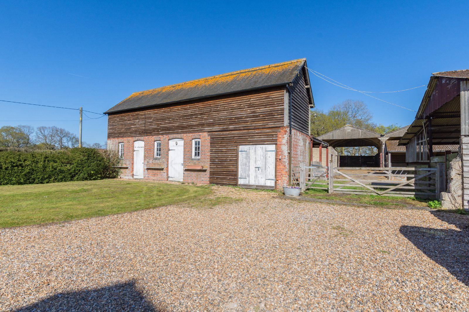 Lot 2