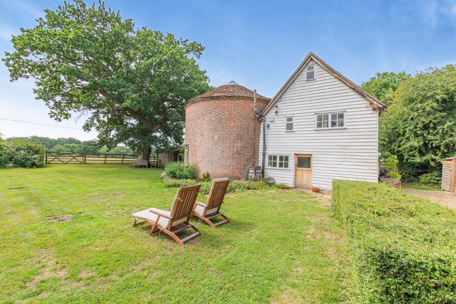Lot 1 - Oast