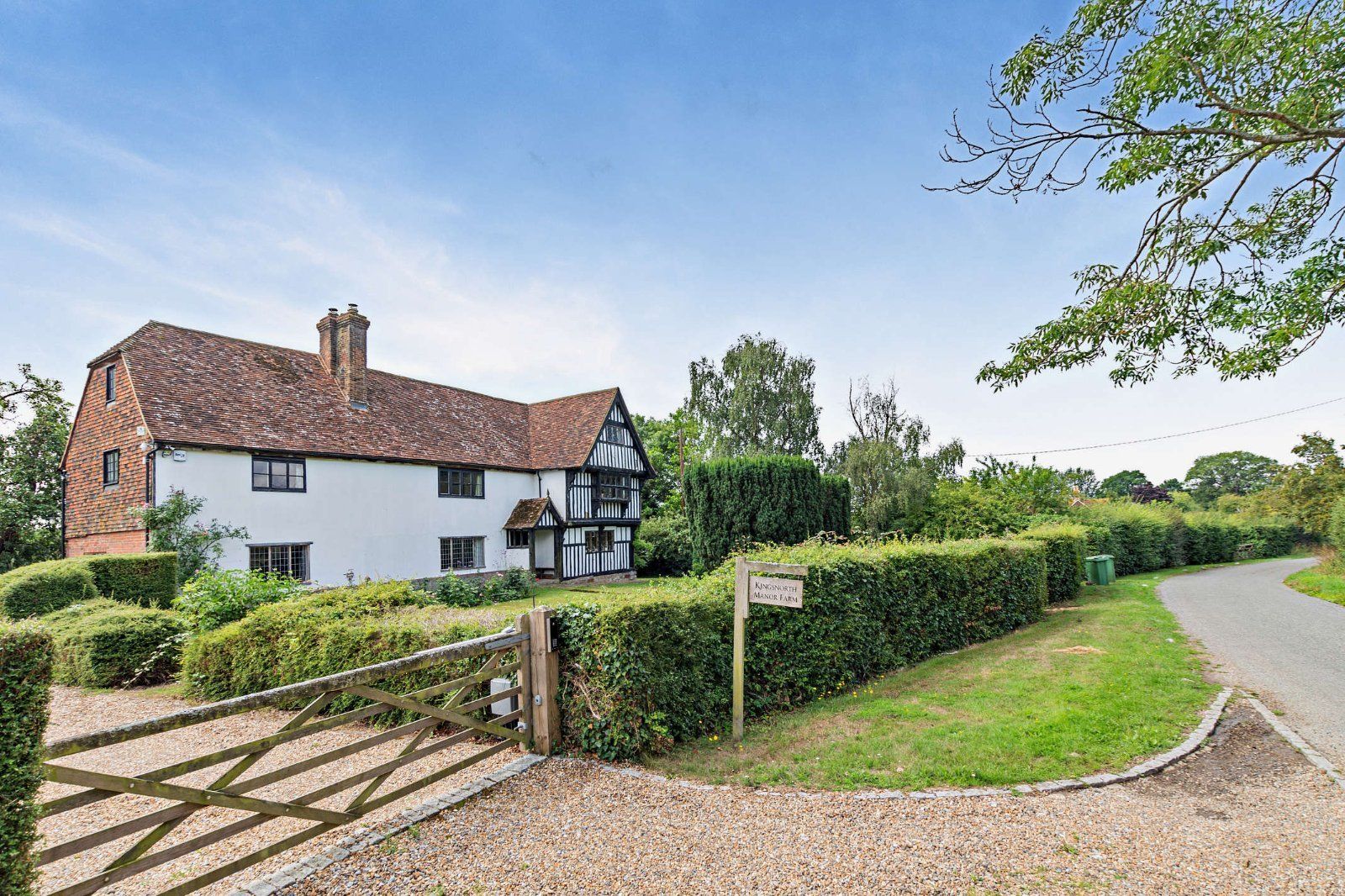 Kingsnorth Manor Fm
