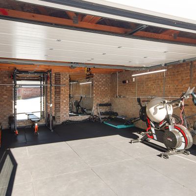 Garage/Gym