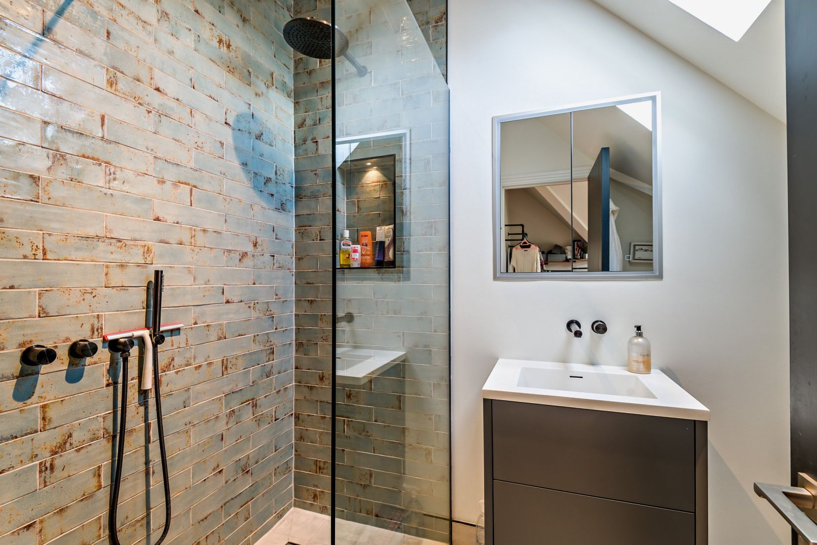 Bedroom 2 En Suite
