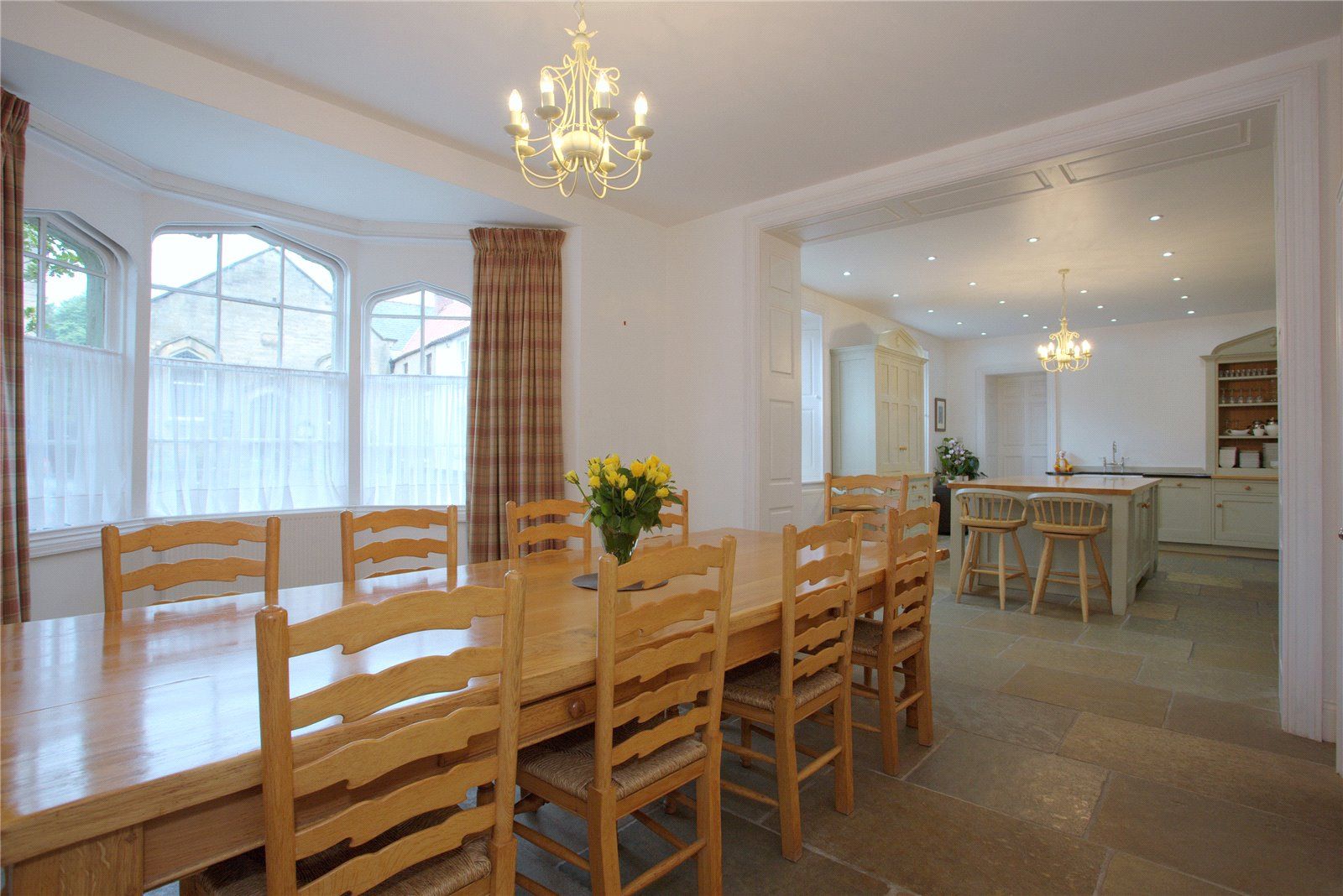 Kitchen/Dining