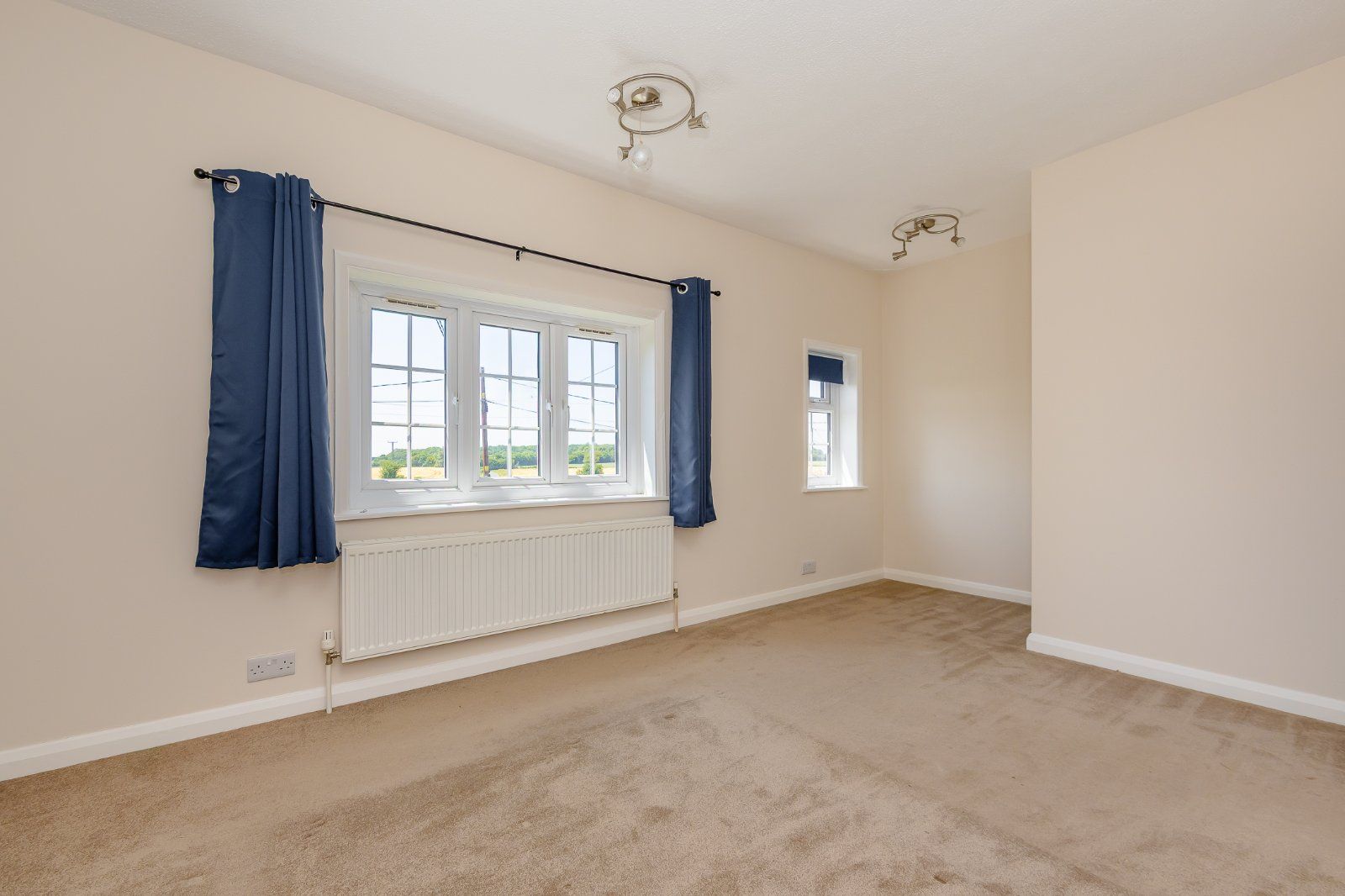 Main Bedroom 1