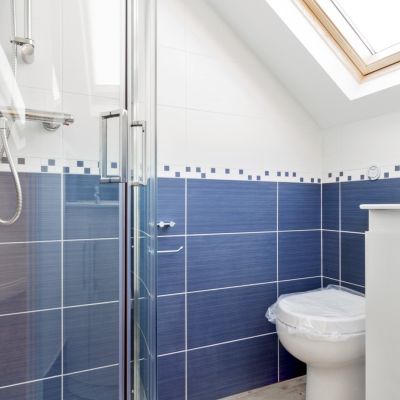 Ensuite shower room