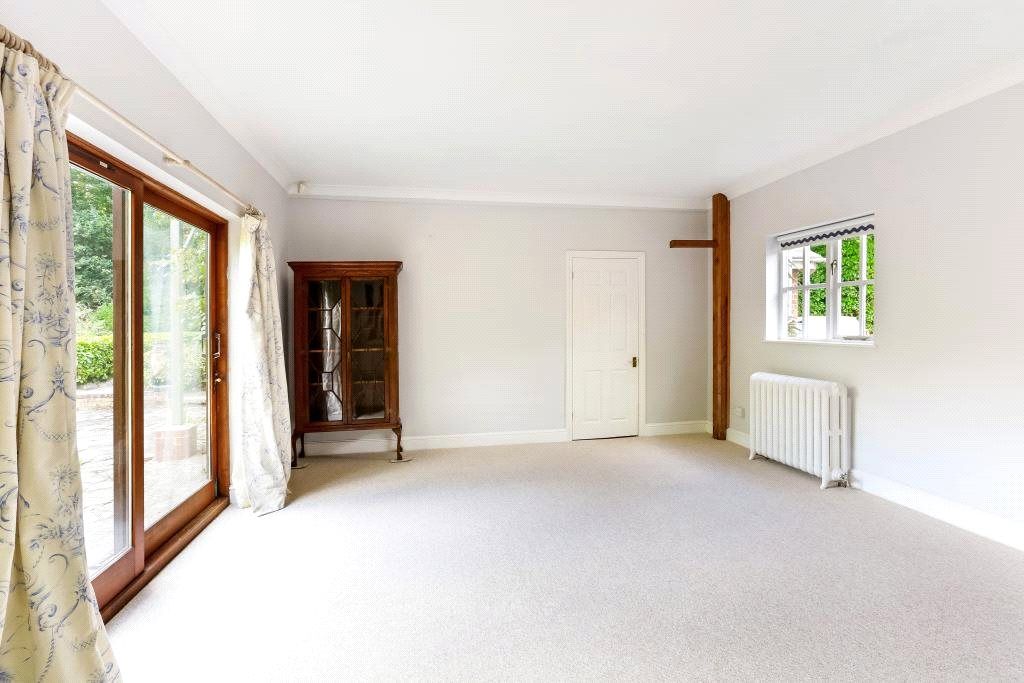 Dining Room (2)