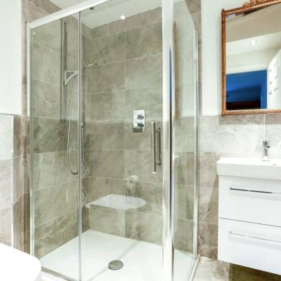 Downstairs Shower Rm