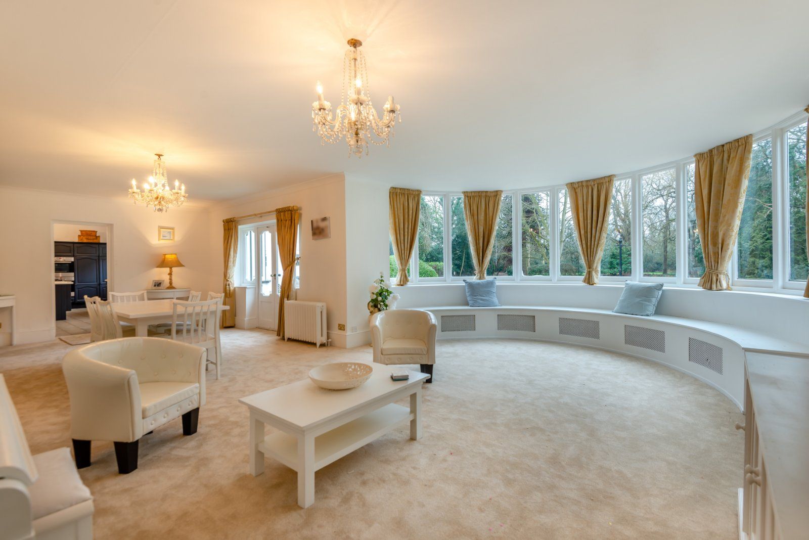 Breakfast Room