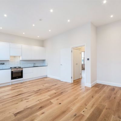 Kitchen/Reception