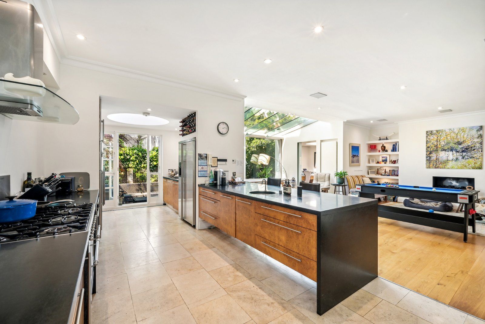 Kitchen/Reception