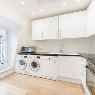 Kitchen (2)