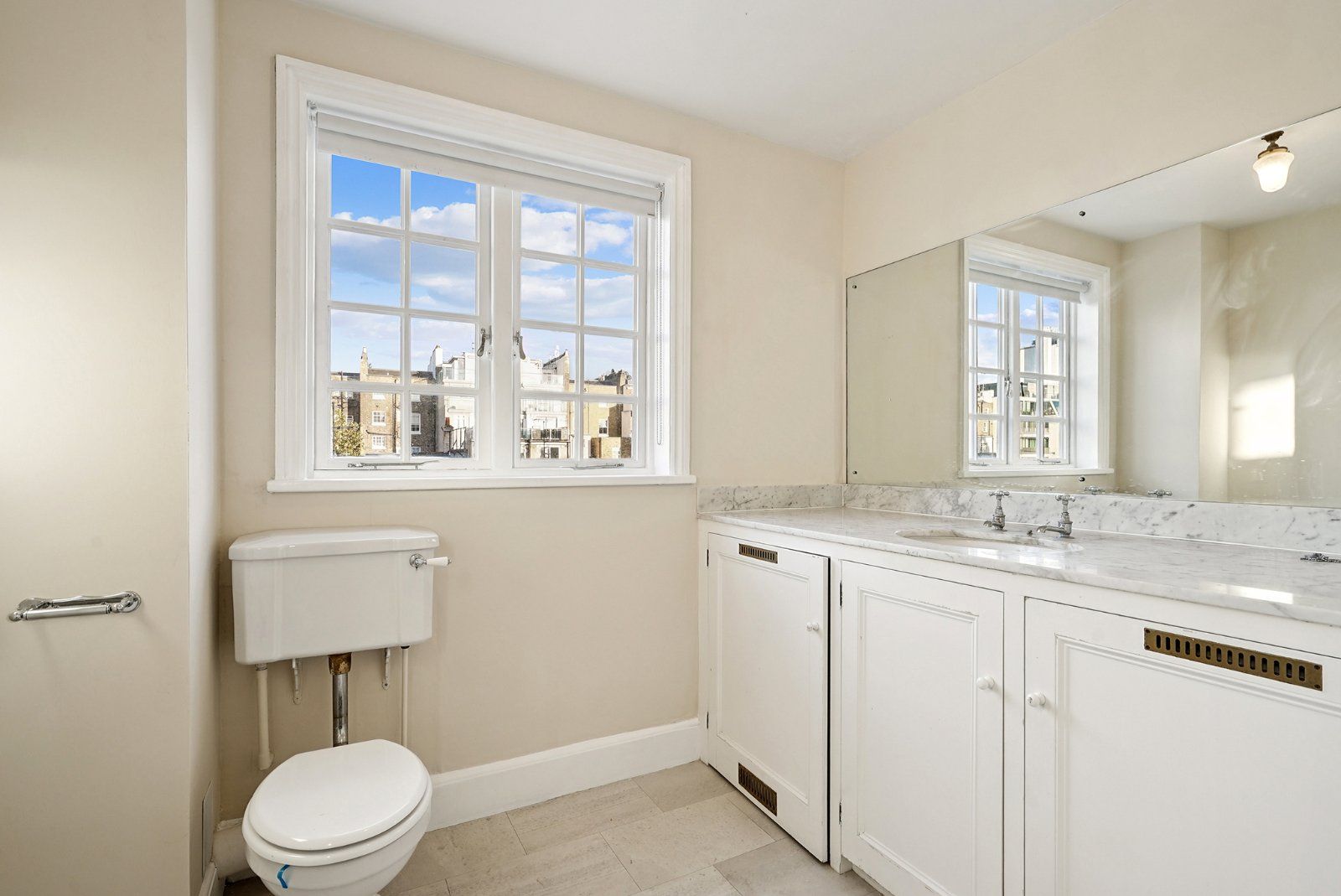 Cloakroom/Utility Ro