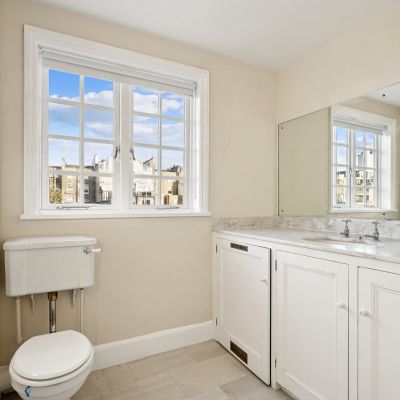 Cloakroom/Utility Ro