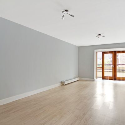 Open plan reception