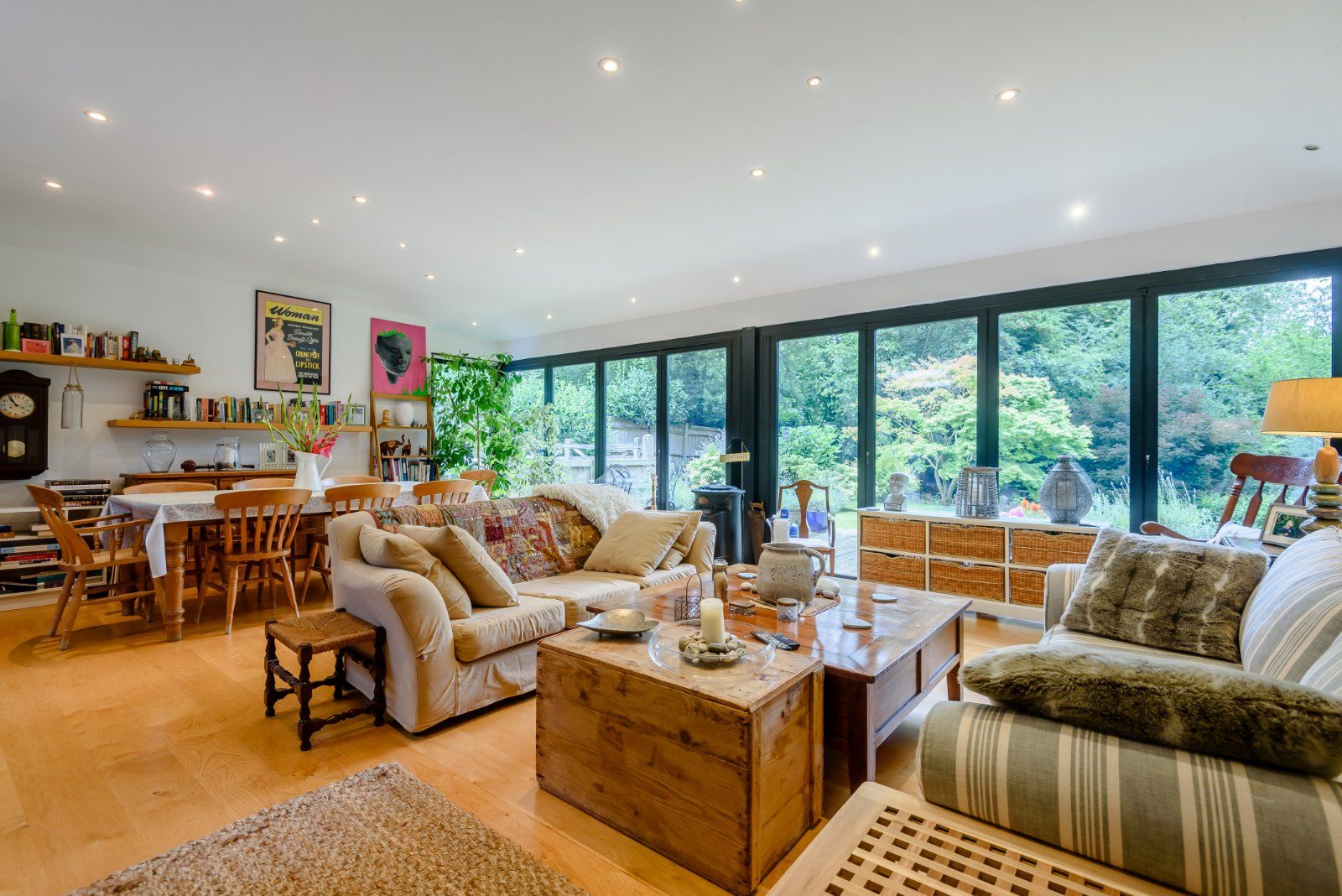 Sitting/Dining Room