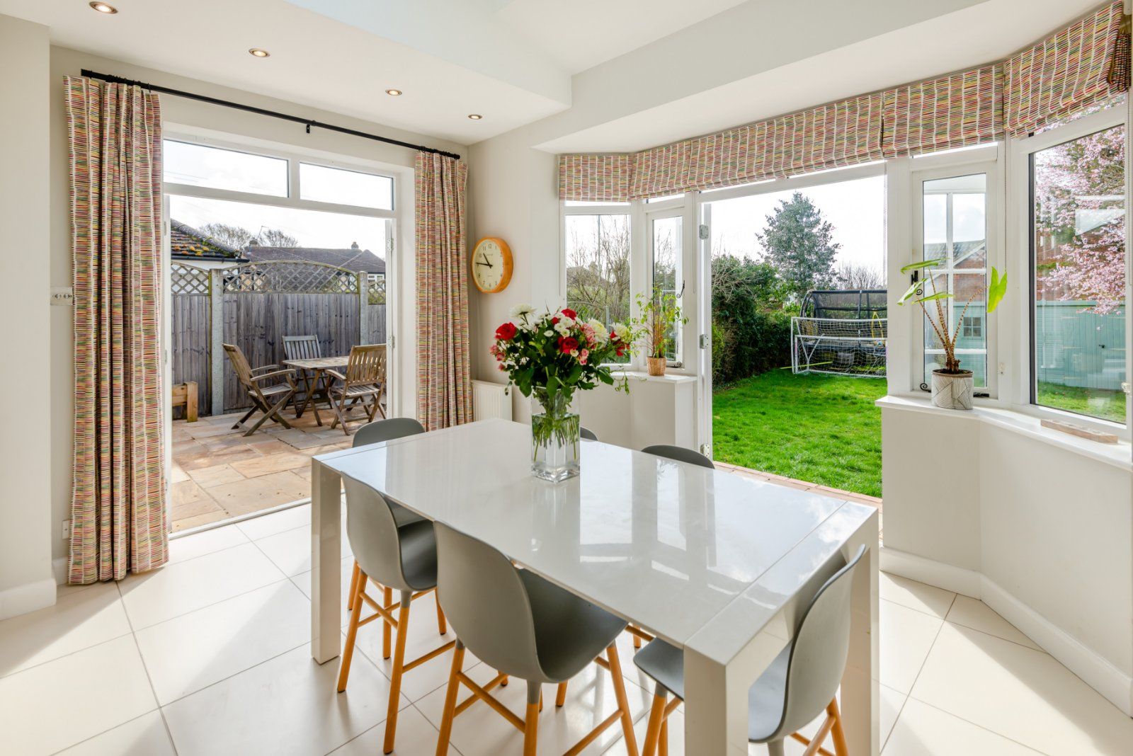 Breakfast Room