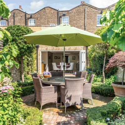 Rear Courtyard