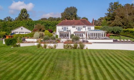 House & Gardens